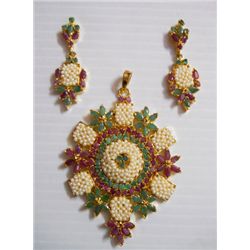 126.0 CTW GOLD PLATED PEARL/RUBY AND EMERALD PENDANT AN