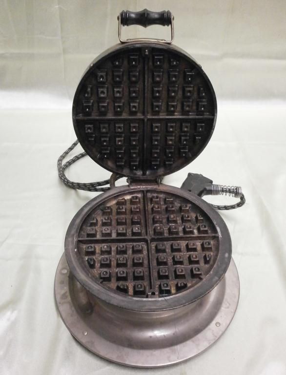 manning bowman waffle iron