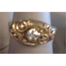 ANTIQUE DIAMOND LADIES RING, .20 CARAT CENTER DIAMOND .30 TOTAL, 2.9 GRAMS 14K W GOLD