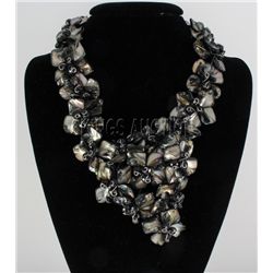 16" ARUBA BLUE MOTHER OF PEARL NECKLACE METAL LOCK PHIL