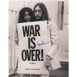 Beatles: Yoko Ono