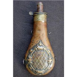 Powder Flask depicting Ornate Pattern