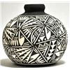 Image 1 : Acoma Pueblo Etched Round Vase Pottery - Jae
