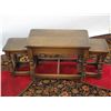 Image 2 : SET OF OAK NESTING TABLES