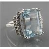 Image 1 : AQUAMARINE & DIAMOND RECTANGULAR CLUSTER RING