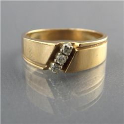 MEN'S DIAMOND WEDDING RING