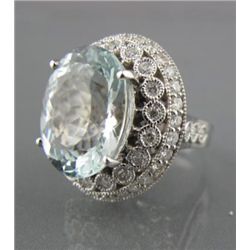 AQUAMARINE & DIAMONDS OVAL CLUSTER RING