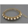 Image 2 : PEARL AND SAPPHIRE GOLD OVAL BANGLE