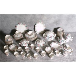 122 piece porcelain dnner ware set by Royal Doulto