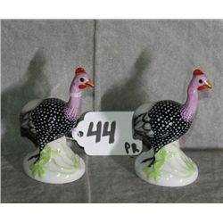 Pair of Herend porcelain figural birds. H:3" .