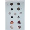 Image 1 : 3017 - Card of 13 assorted glass buttons, from old to modern.modern.