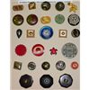 Image 1 : 3019 - Card of 30 early plastic buttons: celluloid, bakelite, lucite, caseinbakelite, lucite, casein