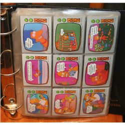 3085 - Binder of "The Simpsons" cards