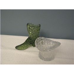 2135 - Green press glass boot and inverted hat in clear