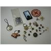 Image 1 : 3116 - Lot: Ontario Vet College pins, Military, key chains, misc.chains, misc.