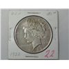 Image 2 : 5049 - Lot 22. U.S.A. 1922 Silver dollar in VF cond.
