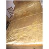 Image 1 : 6002 - Quilted throw embroidered with ta British Coat of Arms depicting England, Ireland and Scotlan