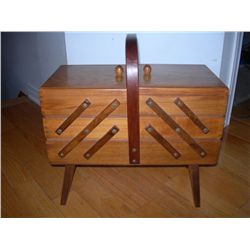 1069 - Sewing wood expandable box