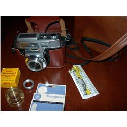 3125 - Kodak Automatic 35F camera with case