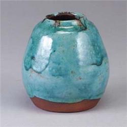JUGTOWN bulbous vase covered in dripping Chinese blue glaze. Stamped mark. 5 1/4" Est.  350 - 450