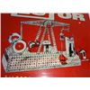 Image 4 : Vintage No. 10062 Erector Set Set, Gilbert, The Steam engine Set