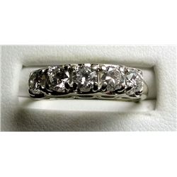 Stunning Vintage 14k white gold diamond  ring