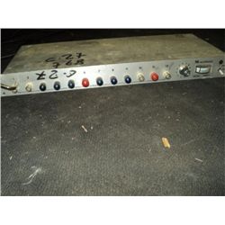 Piezotronics Model 483B03 Controller