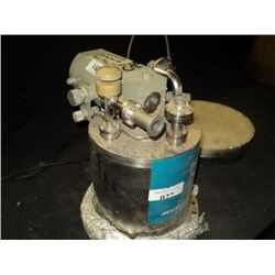 CTI-Cryogenics Torr-7 Vacuum Pump