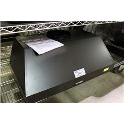 34" BLACK RANGE HOOD