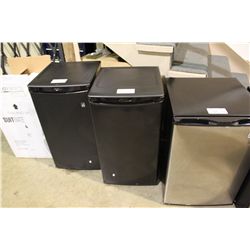 BLACK DANBY DESIGNER BAR FRIDGE