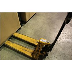 LIFT RIGHT 5500LB SLIM DESIGN PALLET JACK
