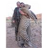Image 1 : 14-day leopard hunt for one hunter and one non-hunter in Namibia - includes trophy fee and taxidermy