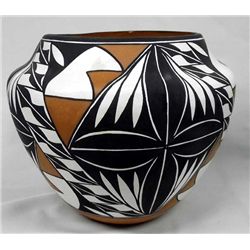 Acoma Pueblo Polychrome Pottery Olla