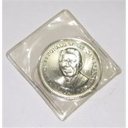 DOUBLE EAGLE PRESIDENTIAL COMMEMORATIVE *RONALD W. REGAN* COIN *RARE MINT CONDITION*!!