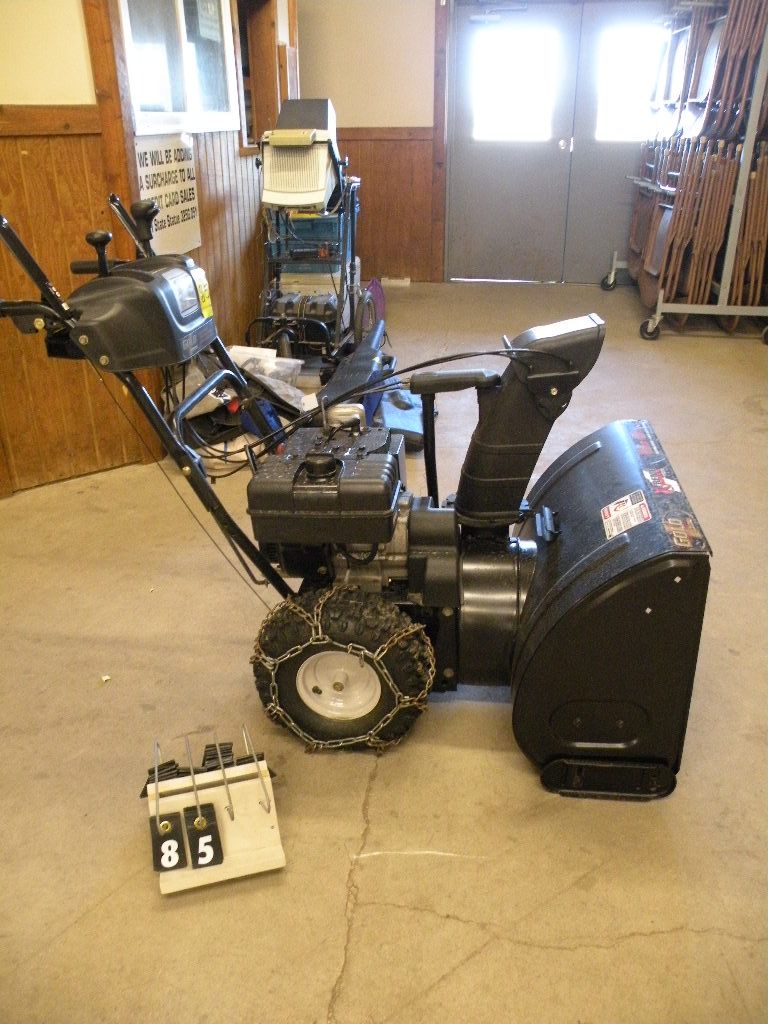 MTD Gold 8hp 26" snowblower 1G164B40196000