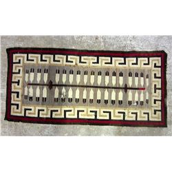 NATIVE AMERICAN INDIAN NAVAJO INDIAN FLOOR RUG