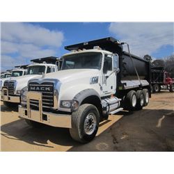 2010 MACK GU713 TRI-AXLE DUMP