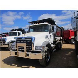 2009 MACK GU713 TRI-AXLE DUMP
