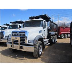 2009 MACK GU713 TRI-AXLE DUMP
