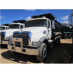 2009 MACK GU713 TRI-AXLE DUMP
