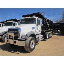 2009 MACK GU713 TRI-AXLE DUMP