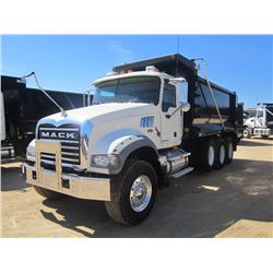 2008 MACK GU713 TRI-AXLE DUMP