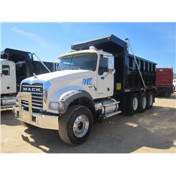 2008 MACK GU713 TRI-AXLE DUMP