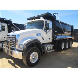 2007 MACK CTP 713 TRI-AXLE DUMP