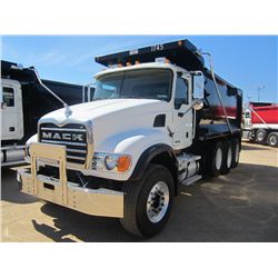 2007 MACK CV713 TRI-AXLE DUMP