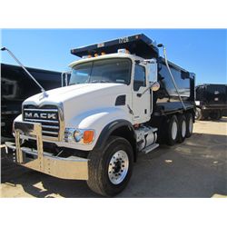 2007 MACK CV713 TRI-AXLE DUMP