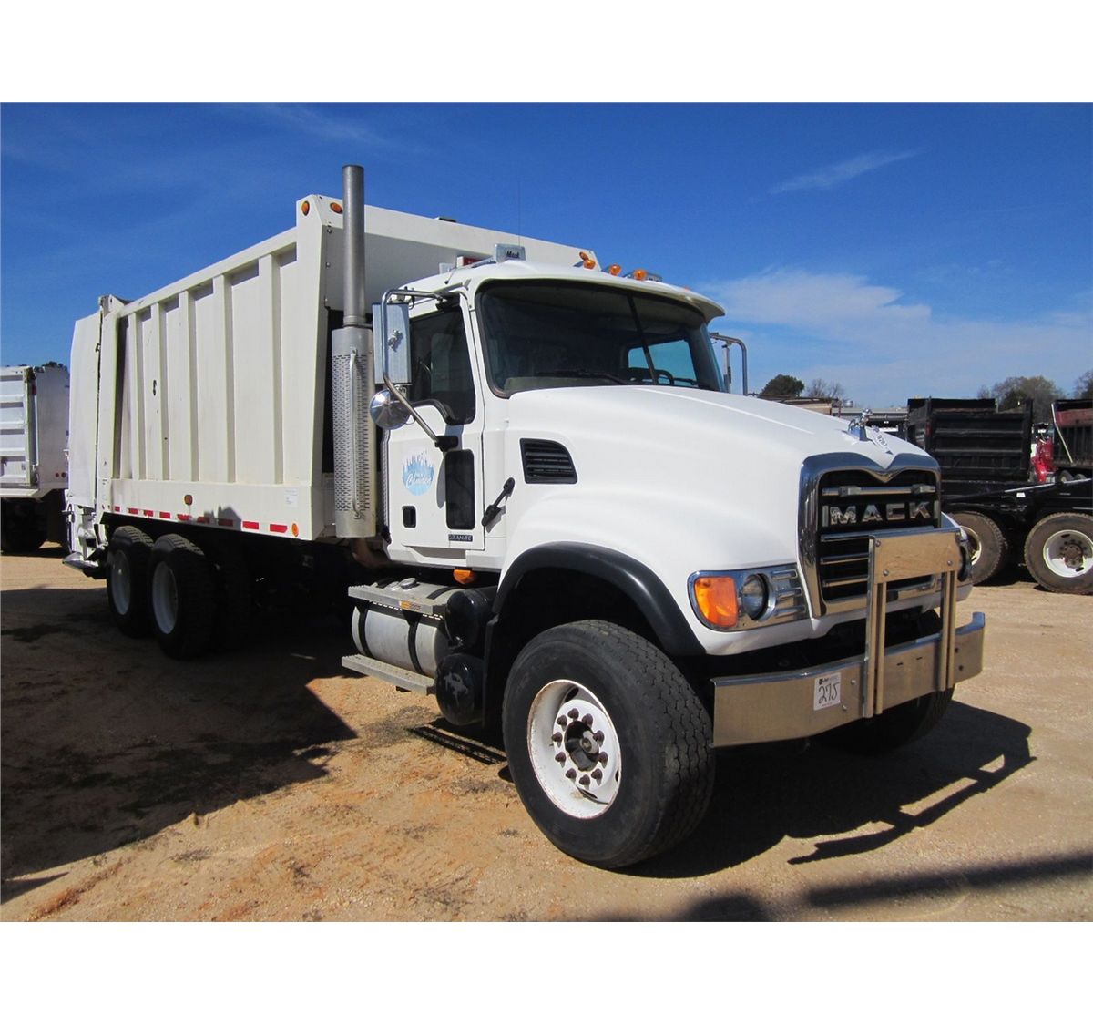 2005 MACK CV713 REAR LOADER GARBAGE TRUCK