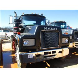 1977 MACK R685ST T/A TRUCK TRACTOR