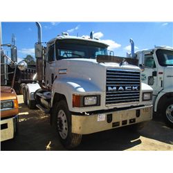 2001 MACK CH613 T/A TRUCK TRACTOR