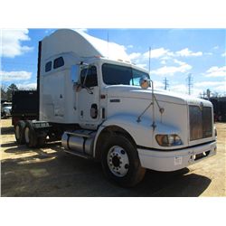 1999 INTERNATIONAL T /A SLEEPER TRACTOR